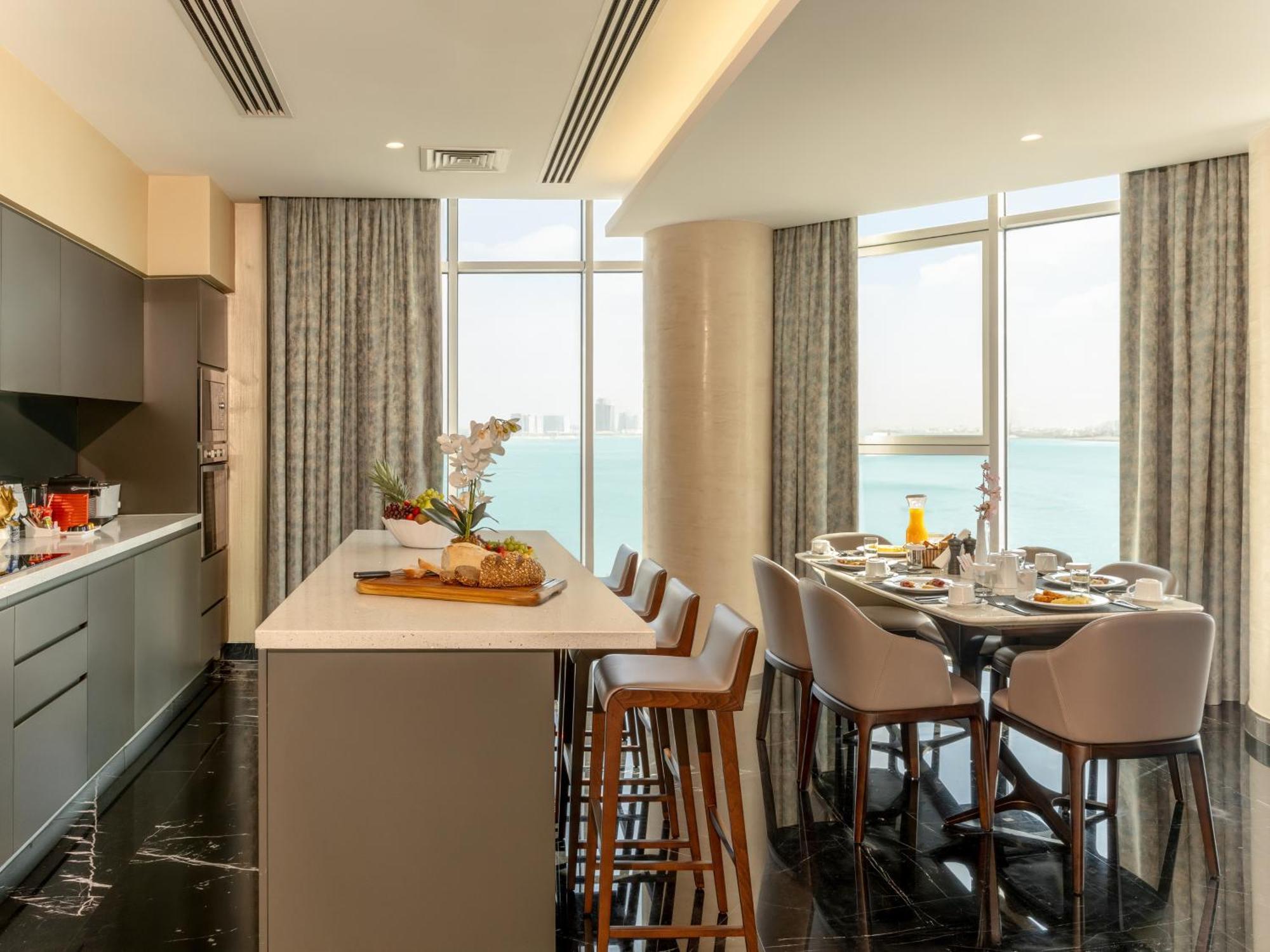 Swiss-Belsuites Admiral Juffair Manama Exterior photo