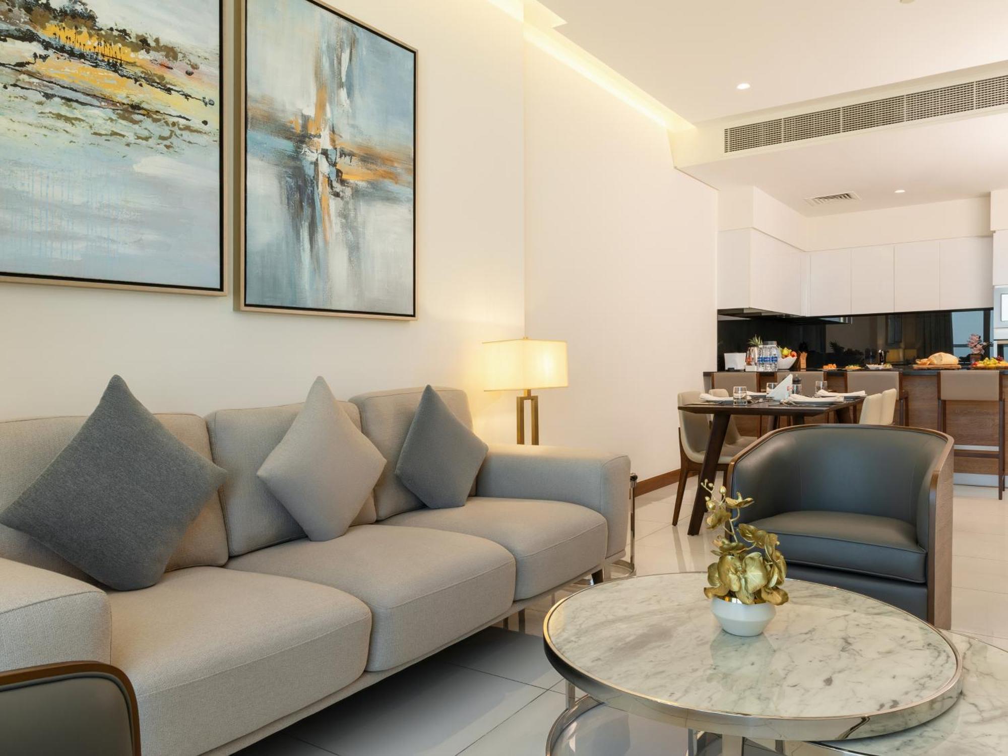 Swiss-Belsuites Admiral Juffair Manama Exterior photo